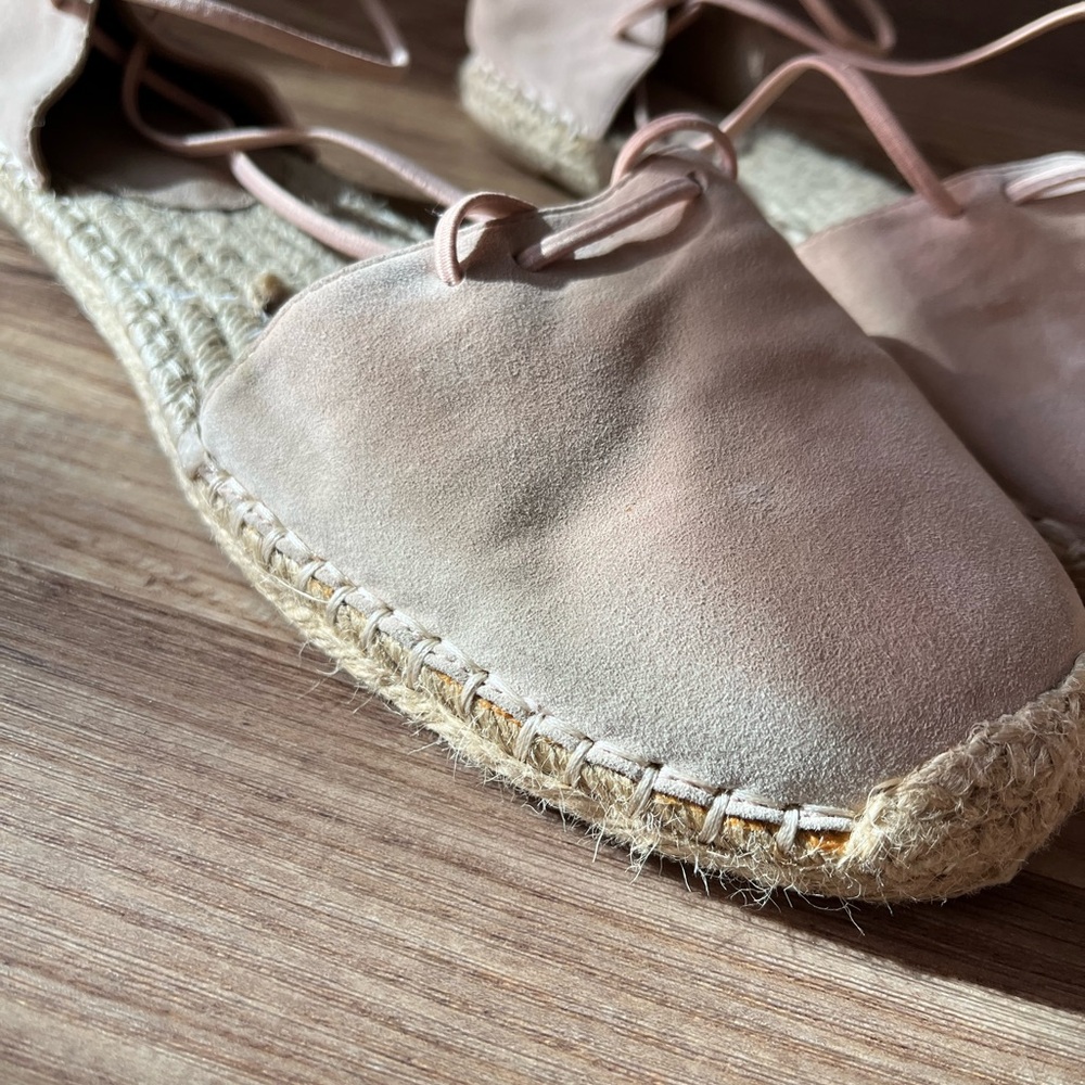 Eileen Fisher Leather Lace-Up Espadrille
Sandal Toffee Cream Size 10 - Picture 10 of 11
